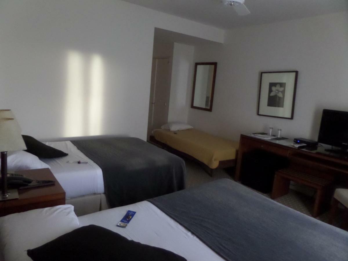 Elegance Hotel Tandil Camera foto