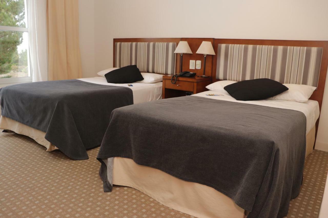 Elegance Hotel Tandil Esterno foto